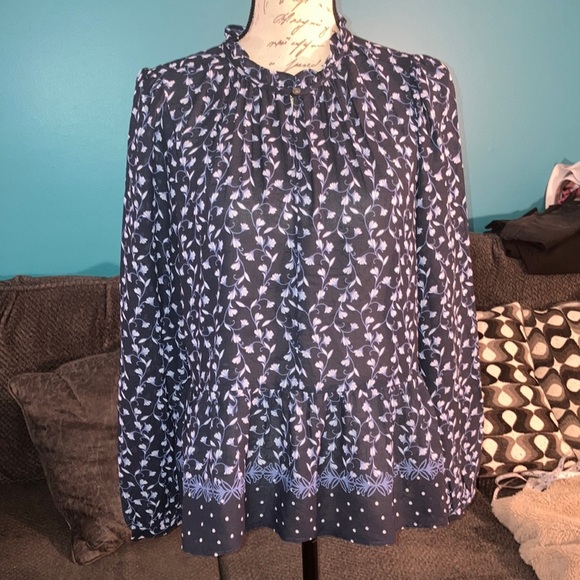 🎉4 for $20 Loft Peplum Top, Medium - Picture 1 of 8
